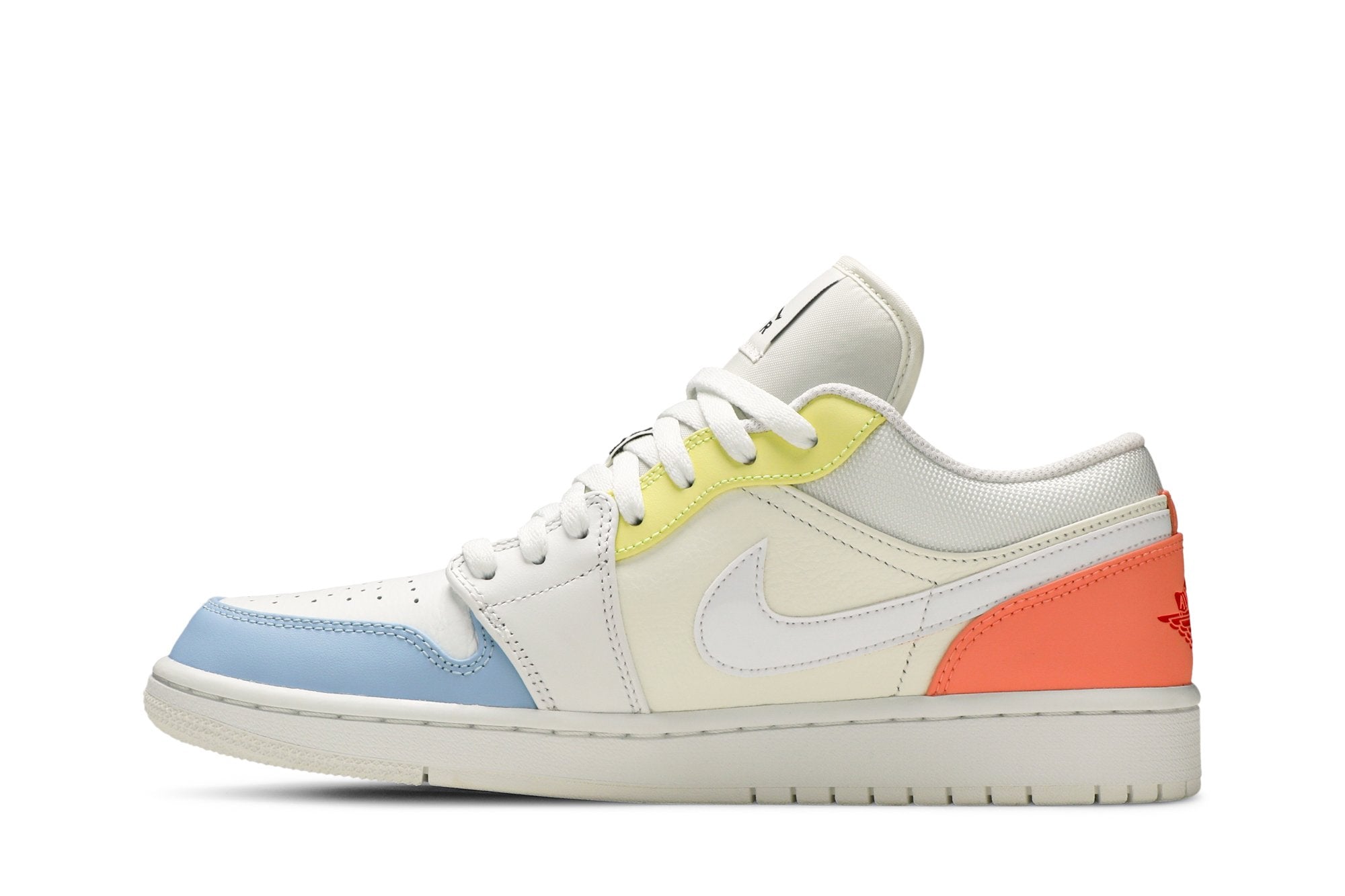 Air Jordan 1 Low &
