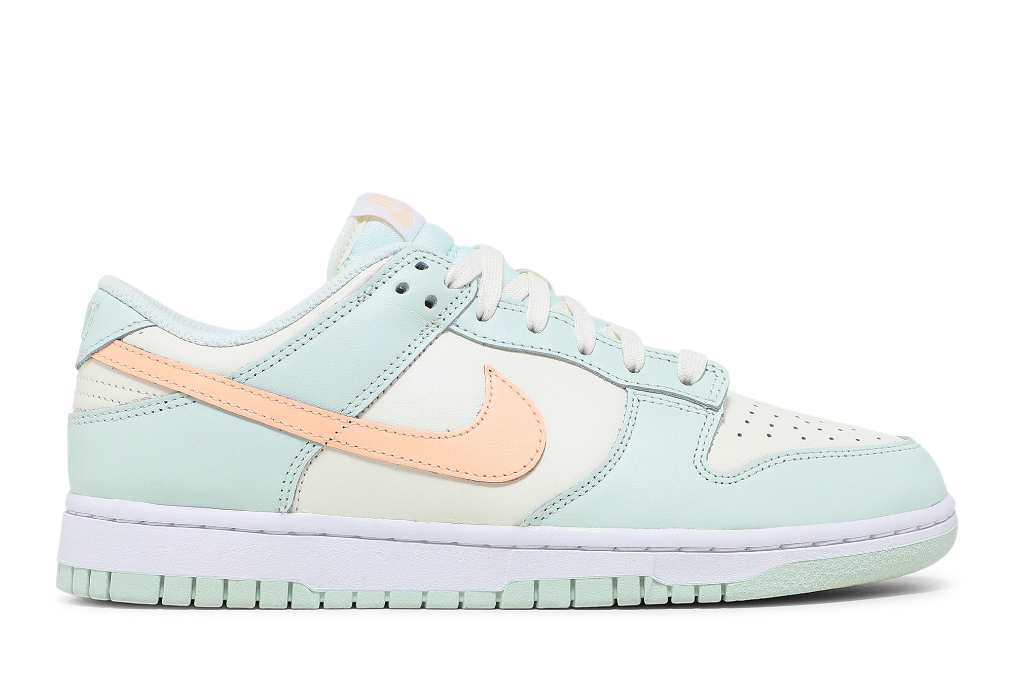 Wmns Dunk Low &