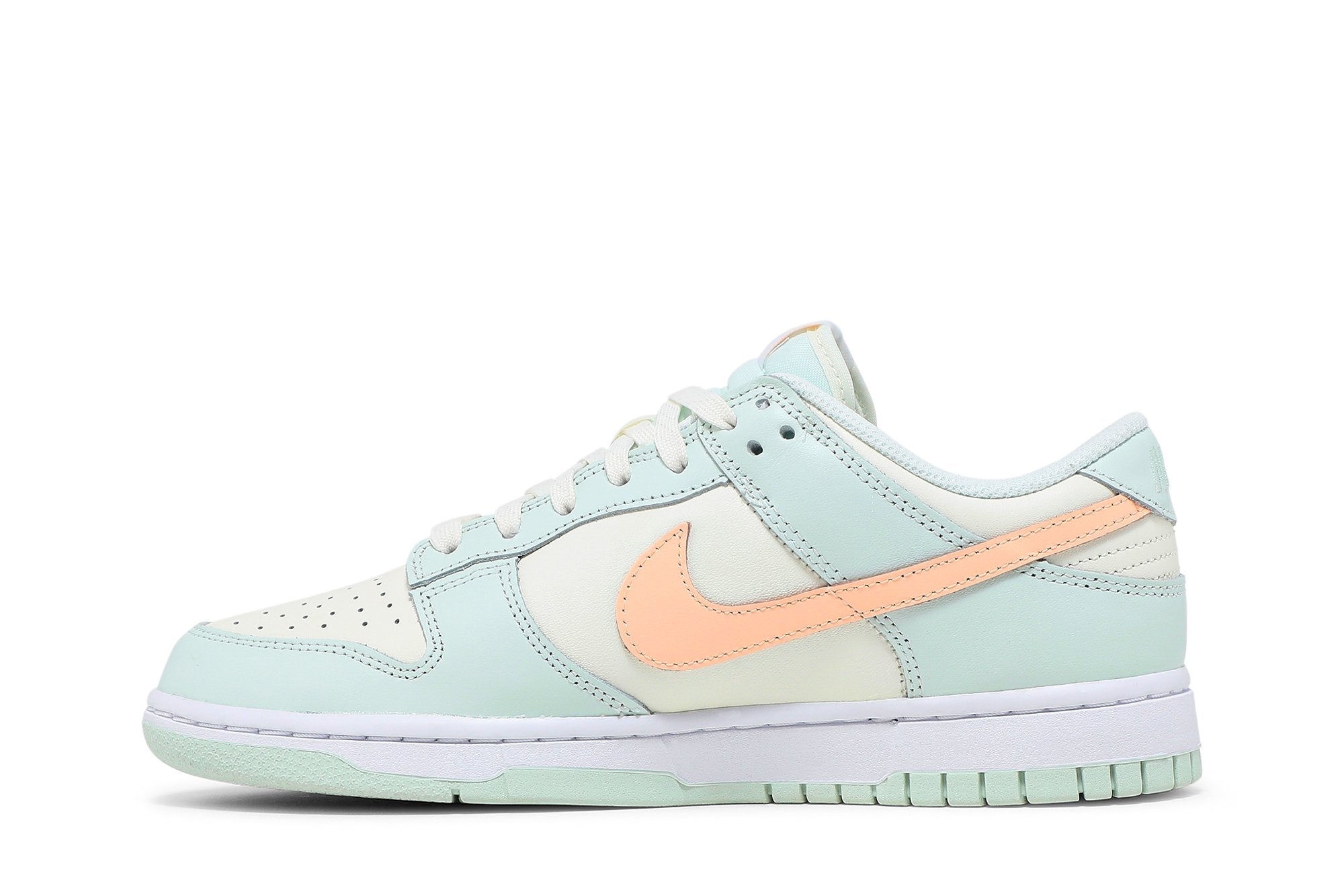 Wmns Dunk Low &