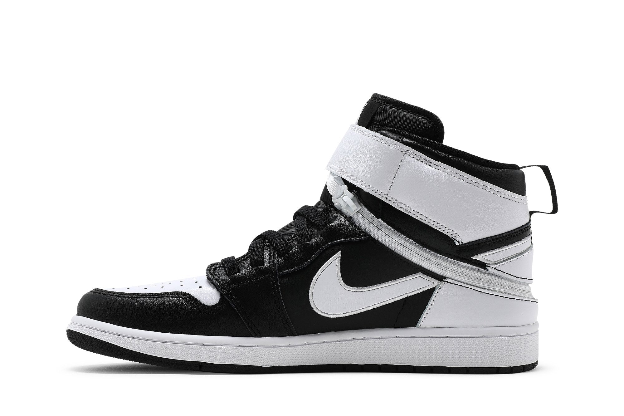 Air Jordan 1 High FlyEase &