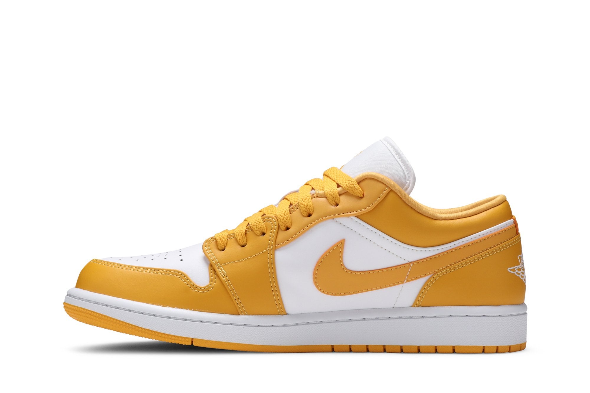 Air Jordan 1 Low &