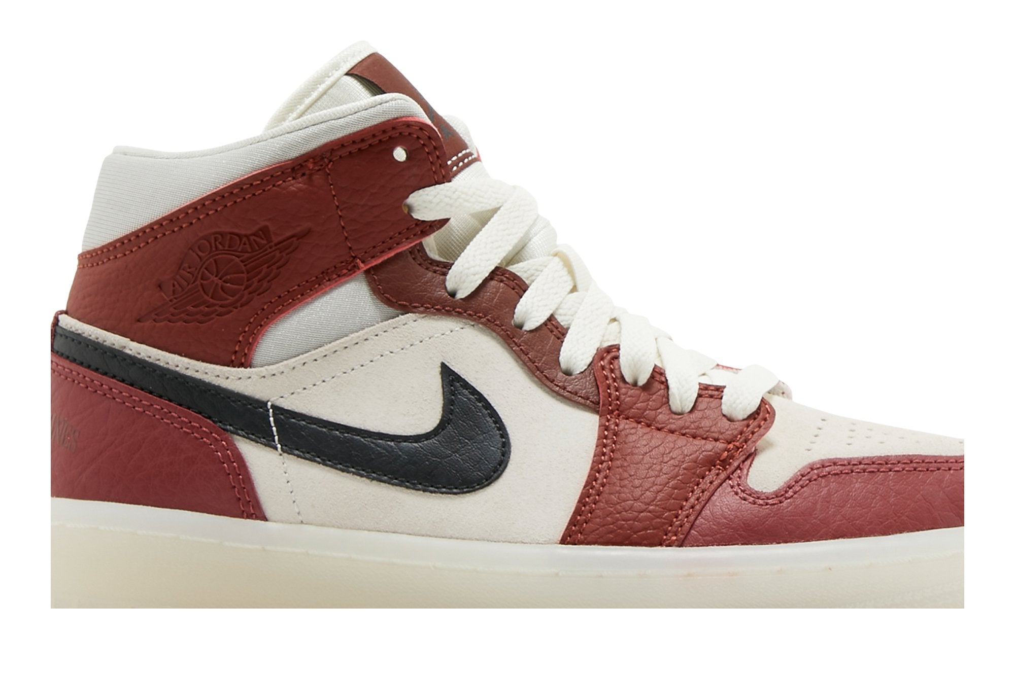 Wmns Air Jordan 1 Mid &