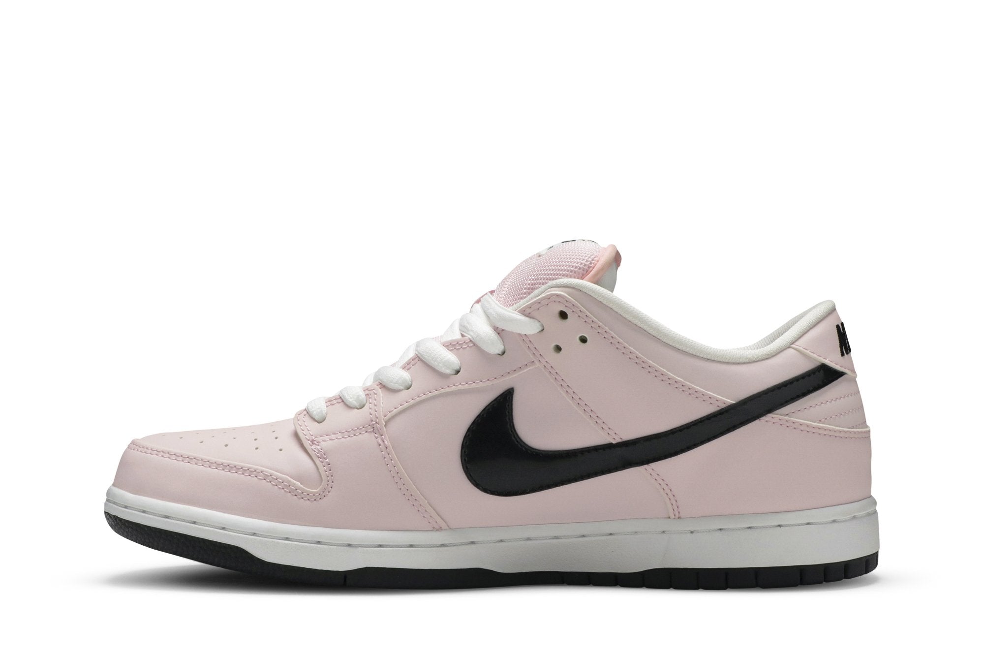 SB Dunk Low &