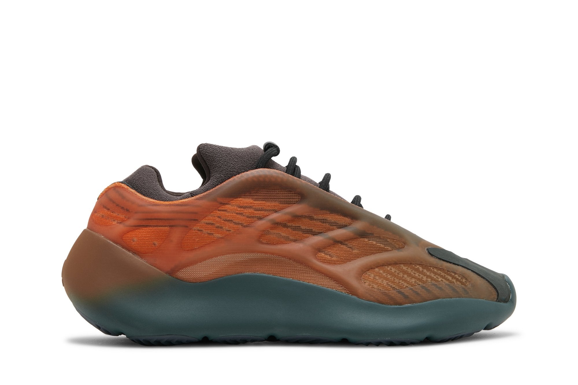 Yeezy 700 V3 &