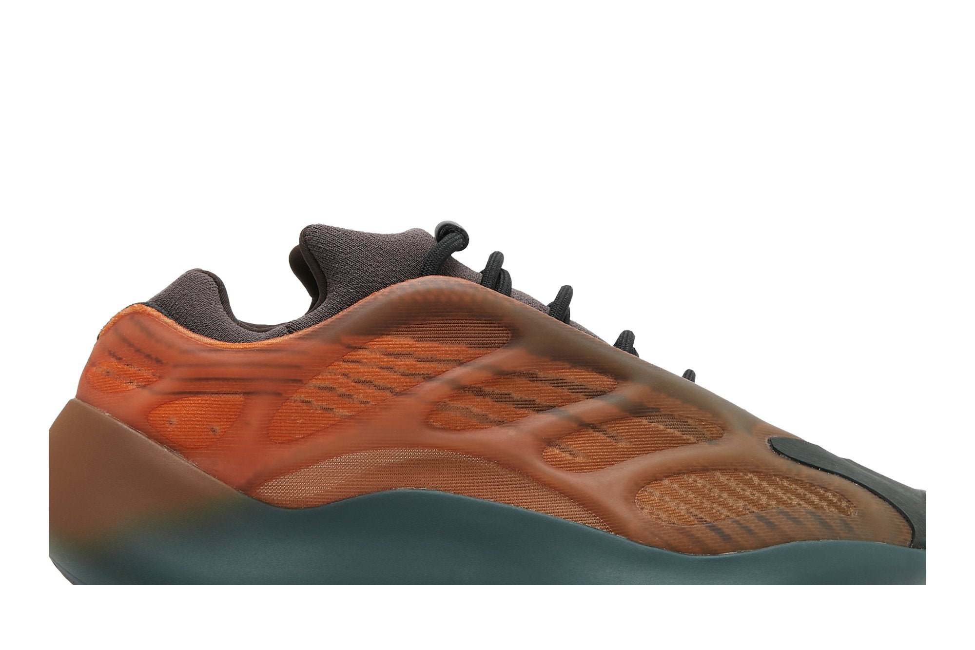 Yeezy 700 V3 &