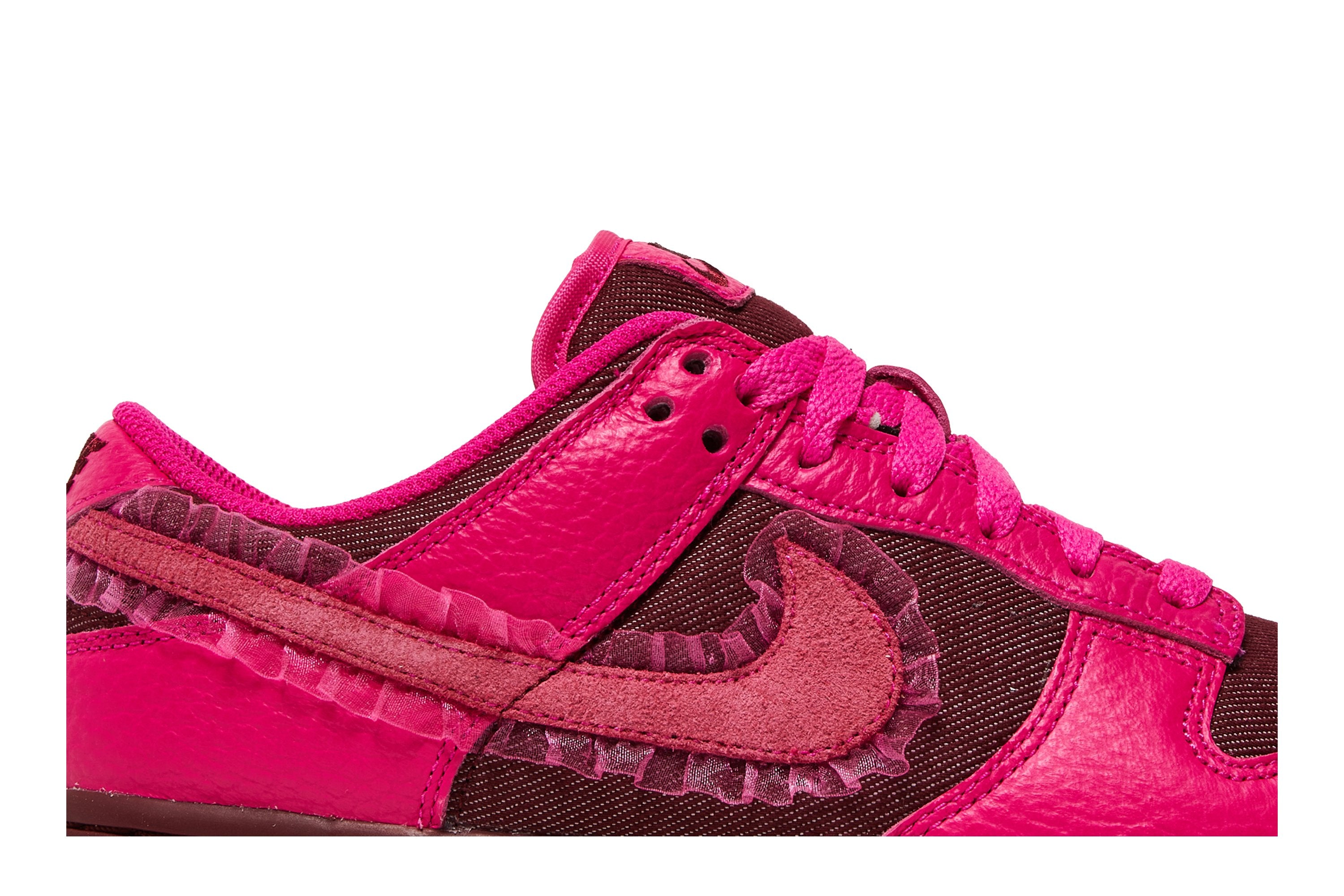 Wmns Dunk Low &