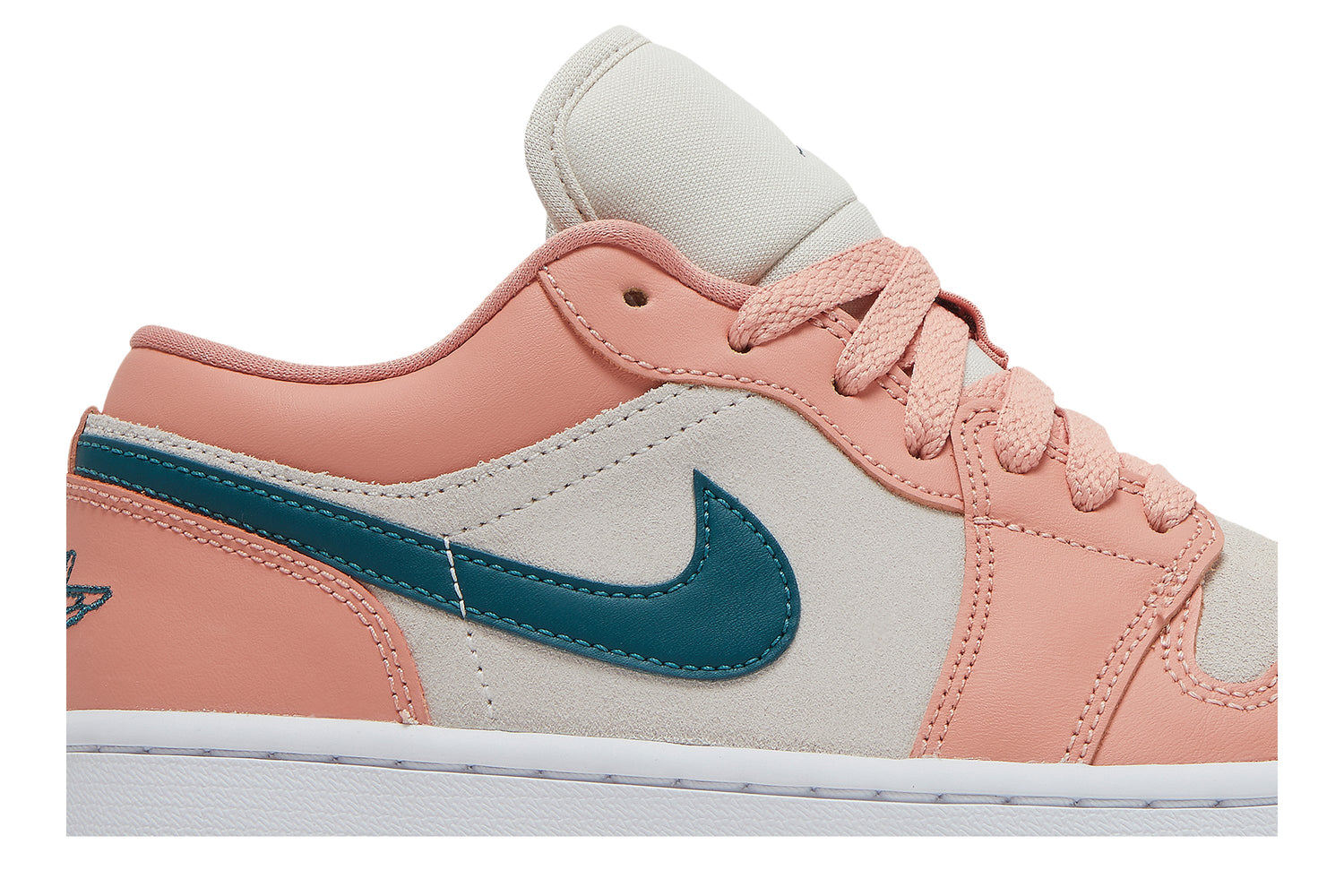 Wmns Air Jordan 1 Low &