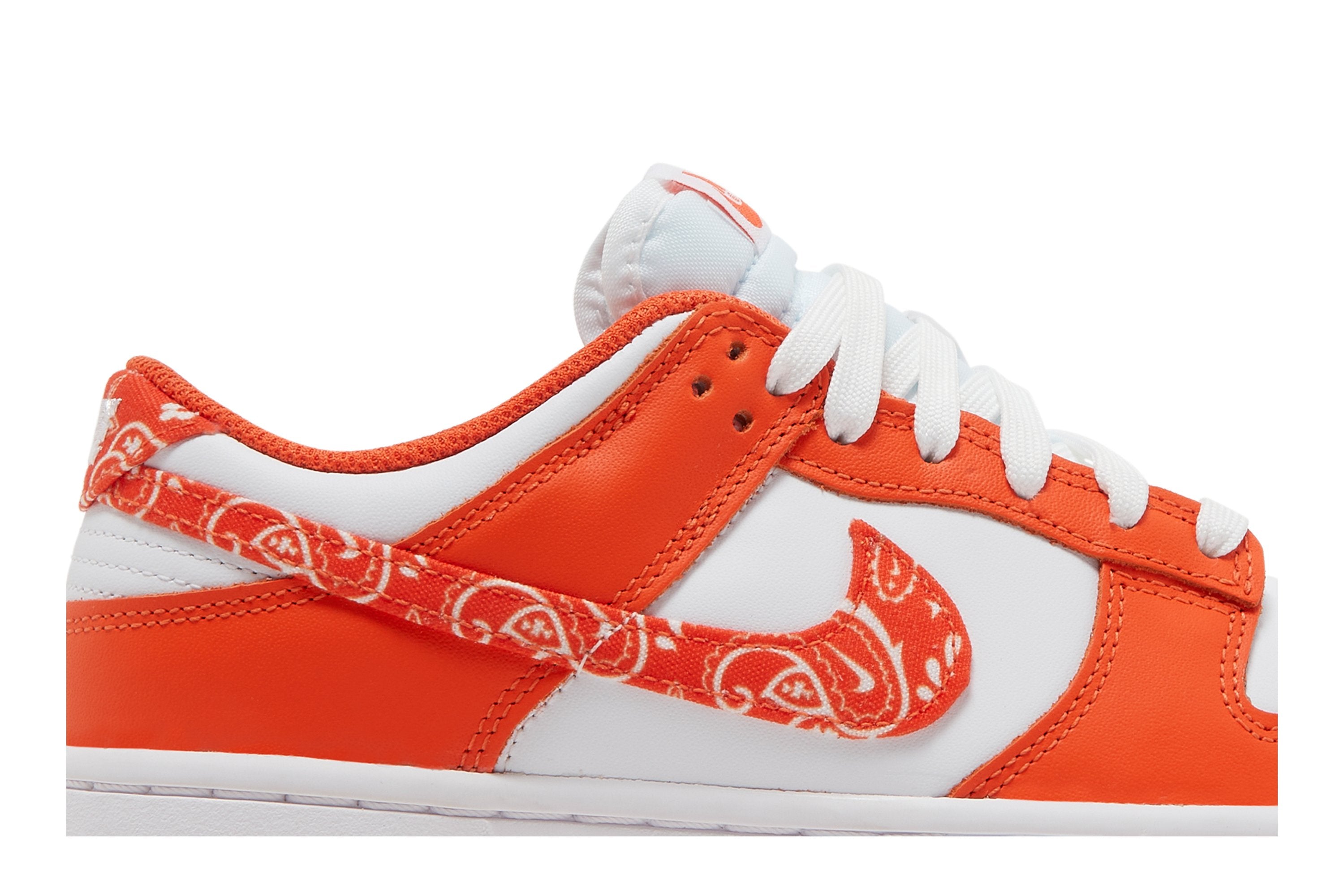 Wmns Dunk Low &