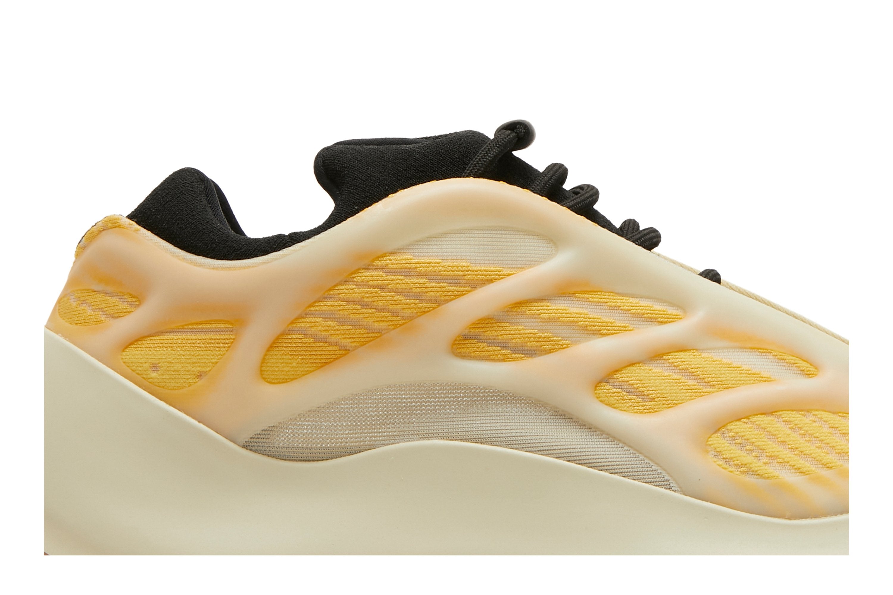 Yeezy 700 V3 &