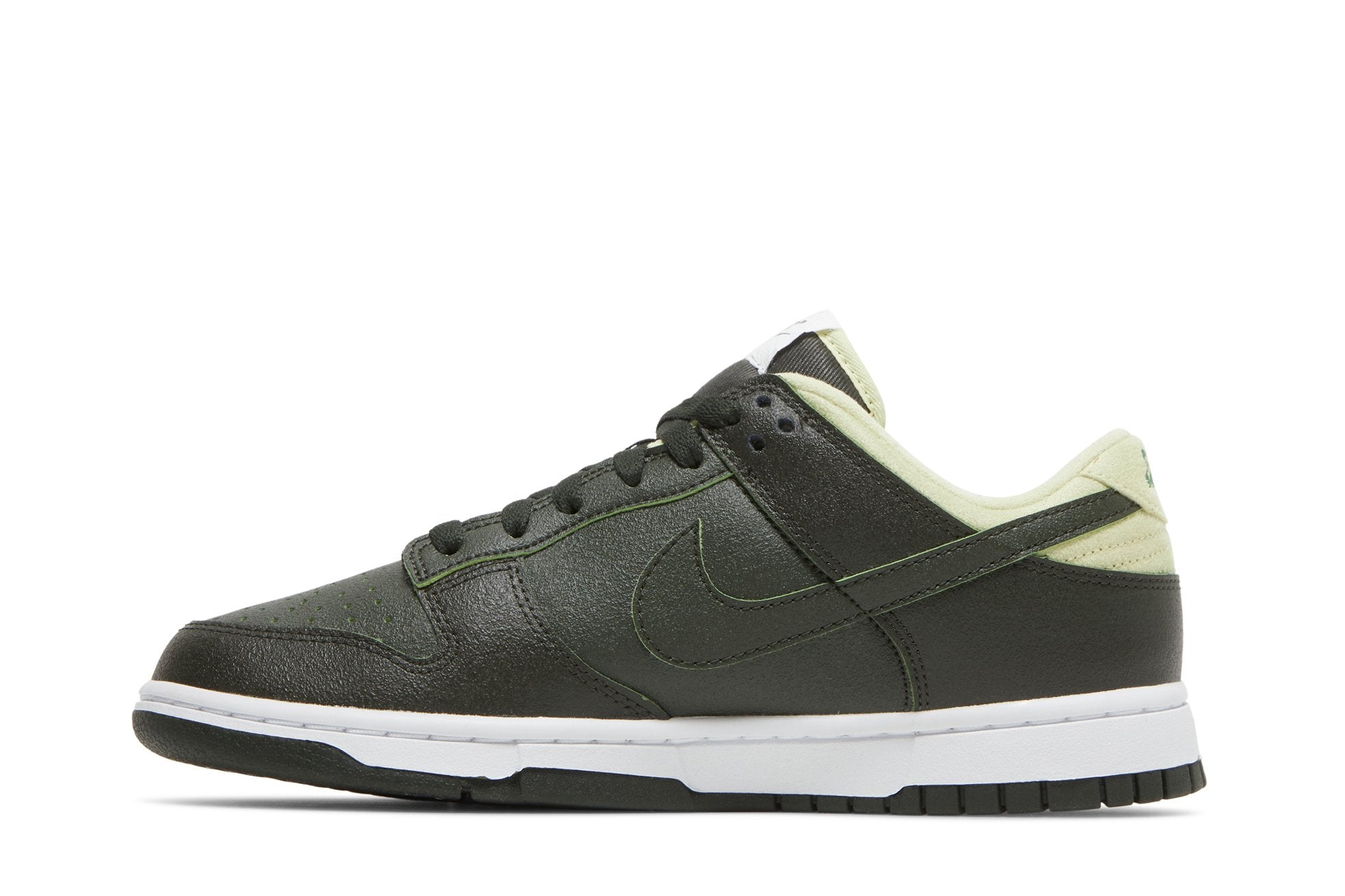 Wmns Dunk Low LX &
