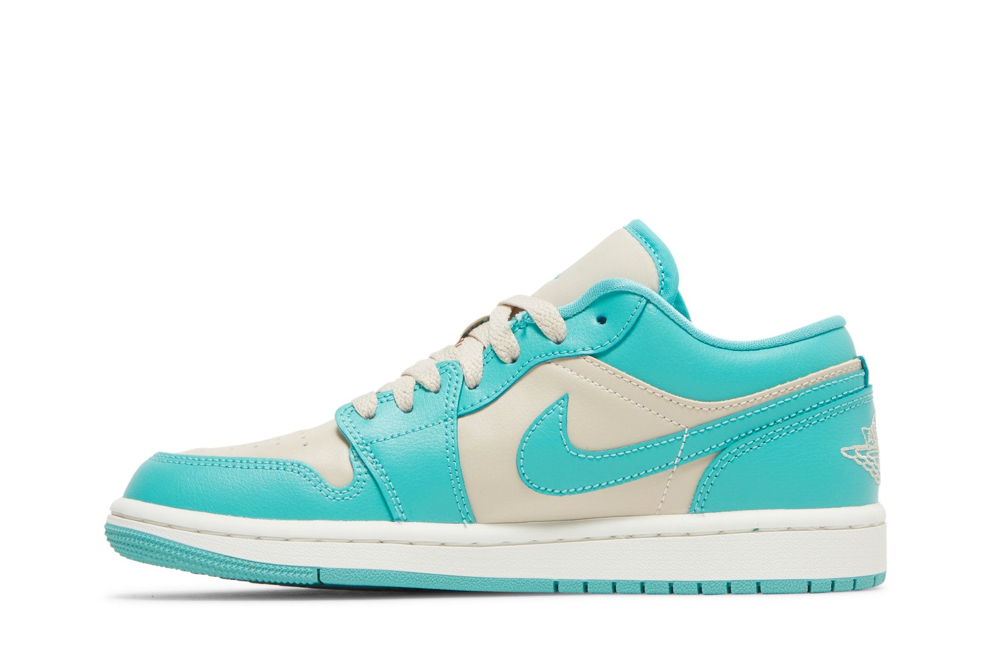 Wmns Air Jordan 1 Low &