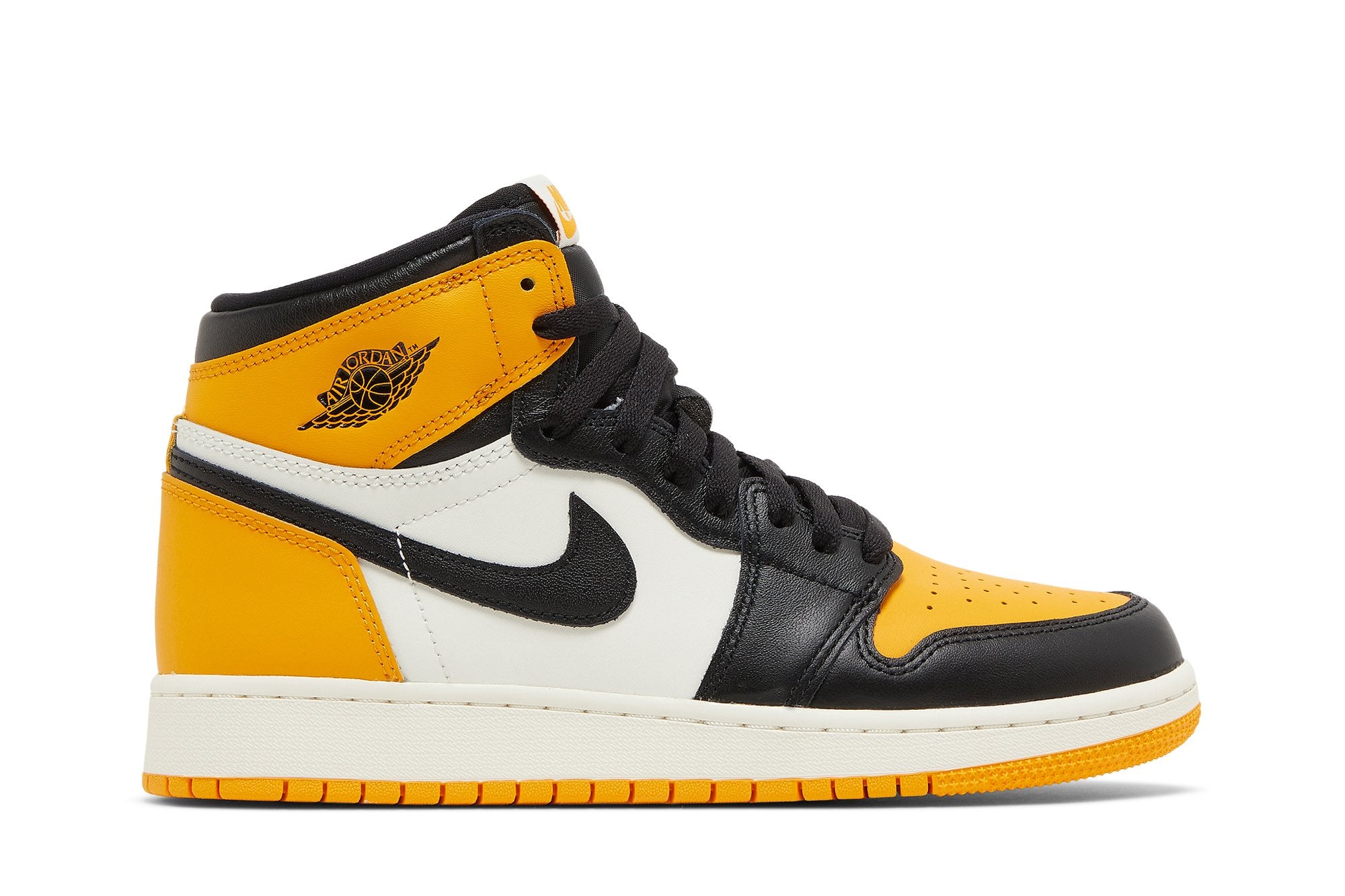 Air Jordan 1 Retro High OG &