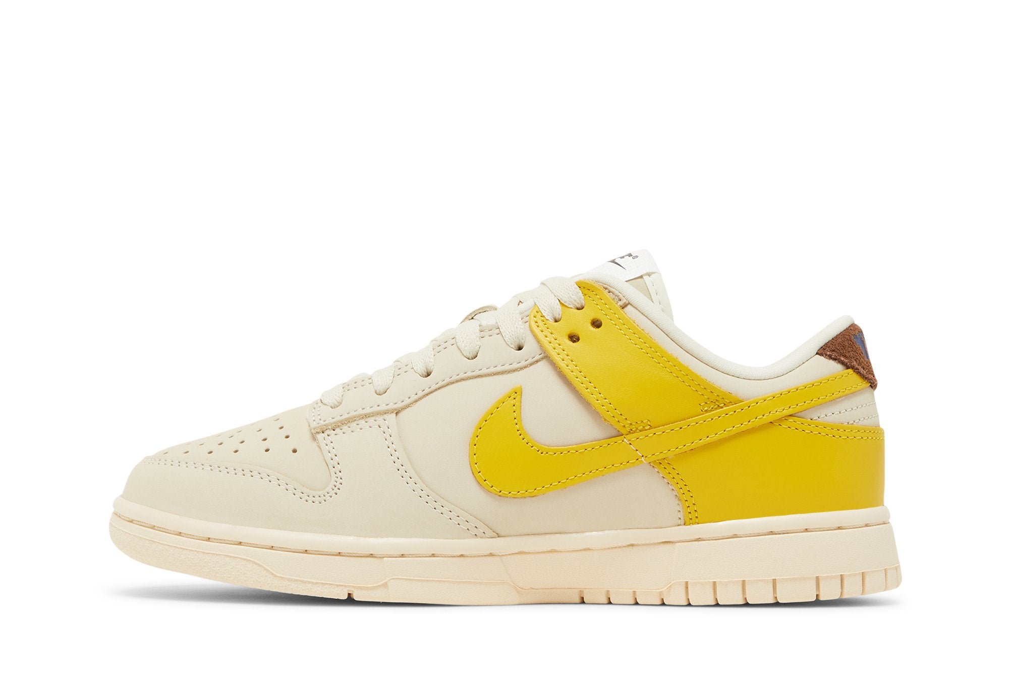 Wmns Dunk Low LX &