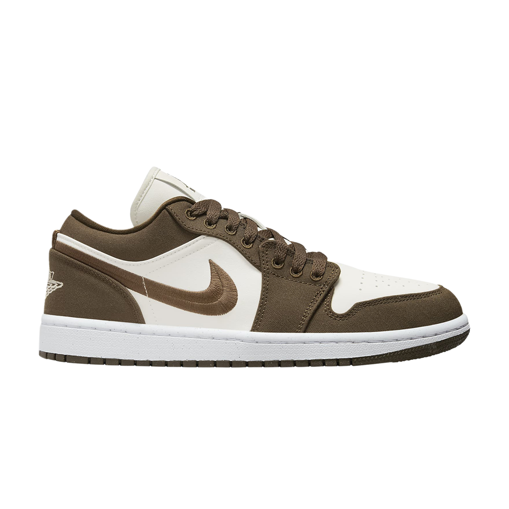 Wmns Air Jordan 1 Low SE &