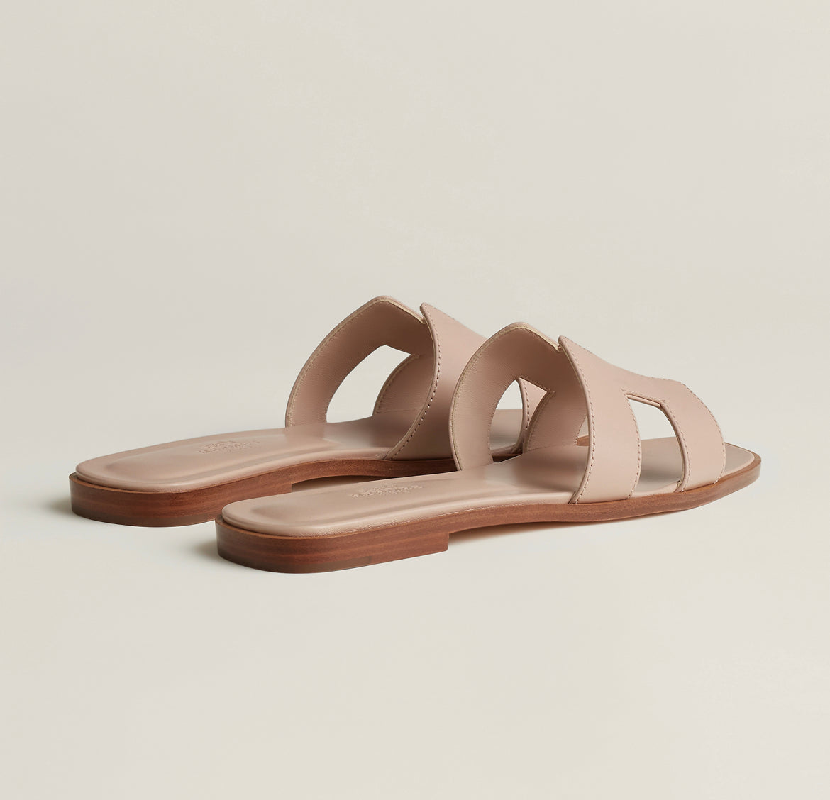 Oran Sandal
