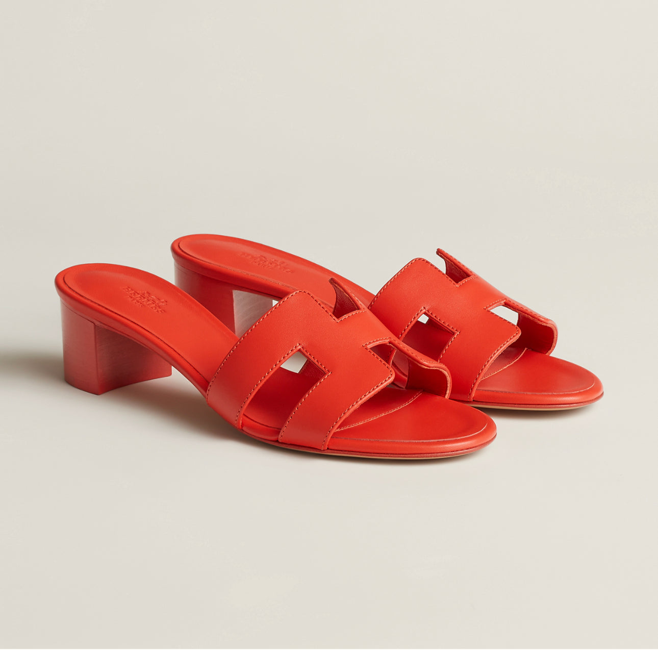 Oasis sandal