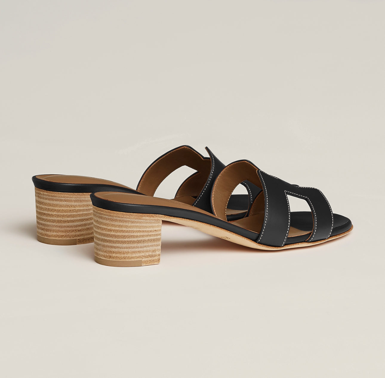 Oasis sandal