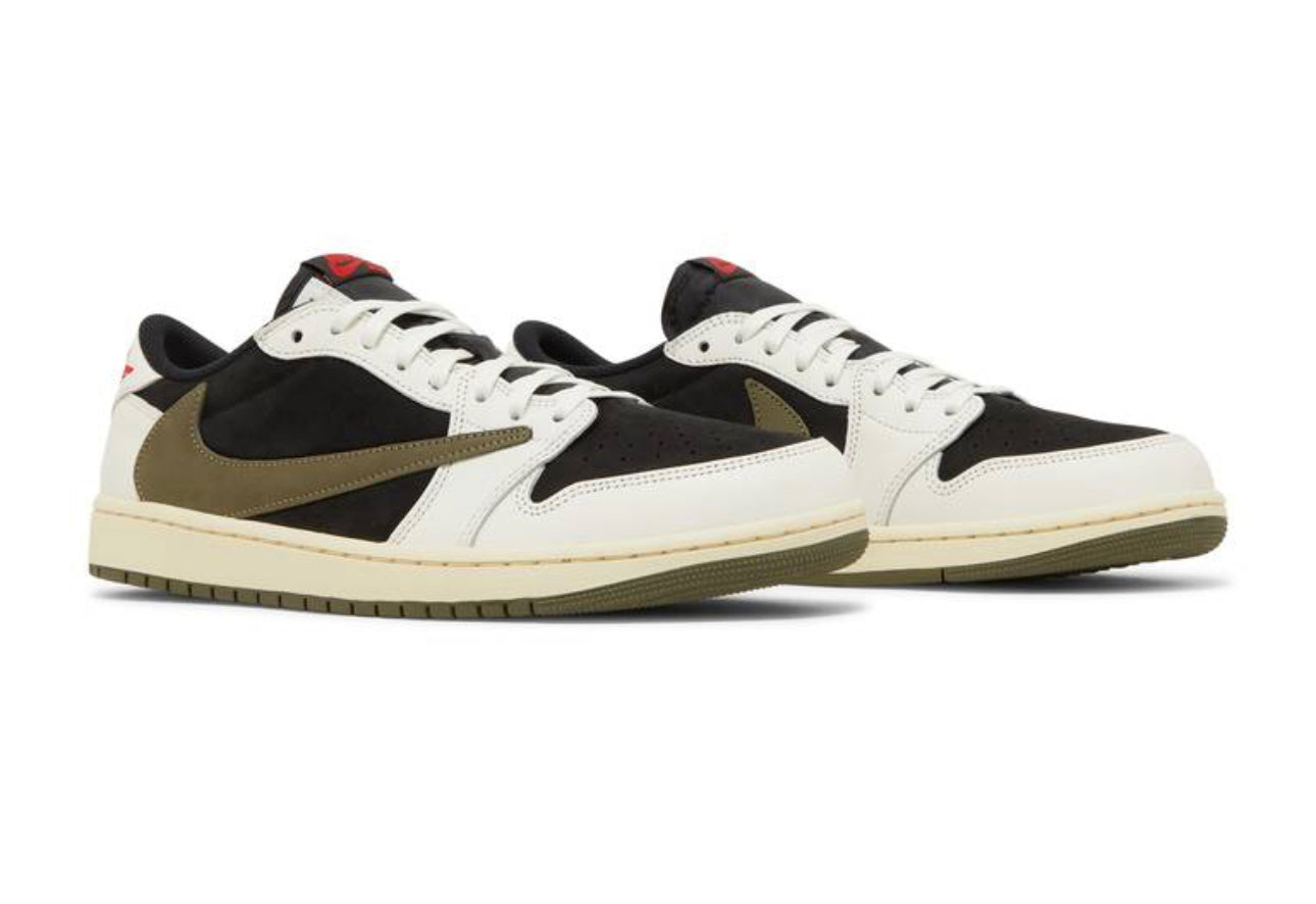 Travis Scott x Wmns Air Jordan 1Retro Low OG &