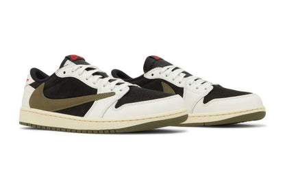 Travis Scott x Wmns Air Jordan 1Retro Low OG &