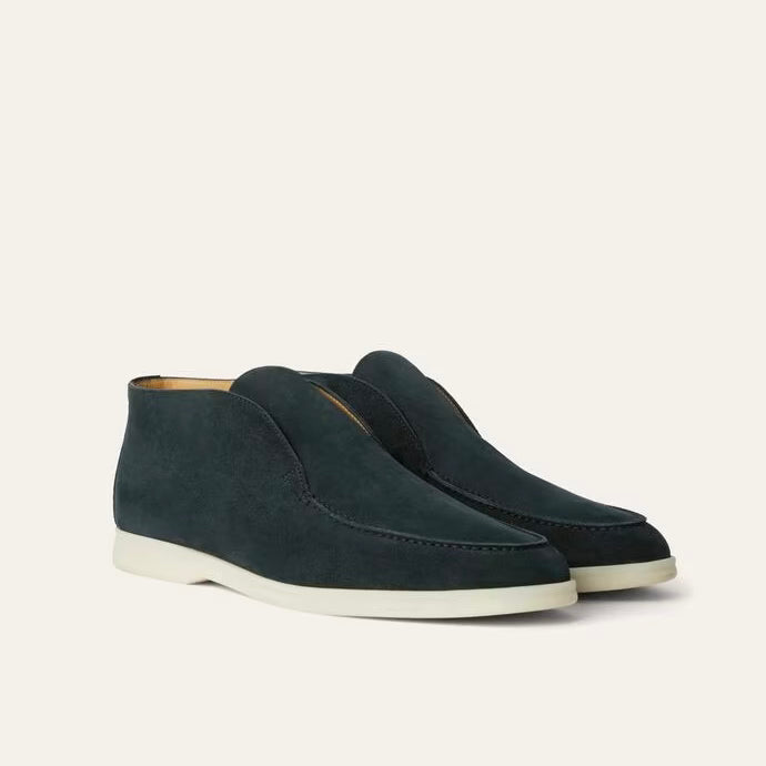 Open Walk Chukka Boots