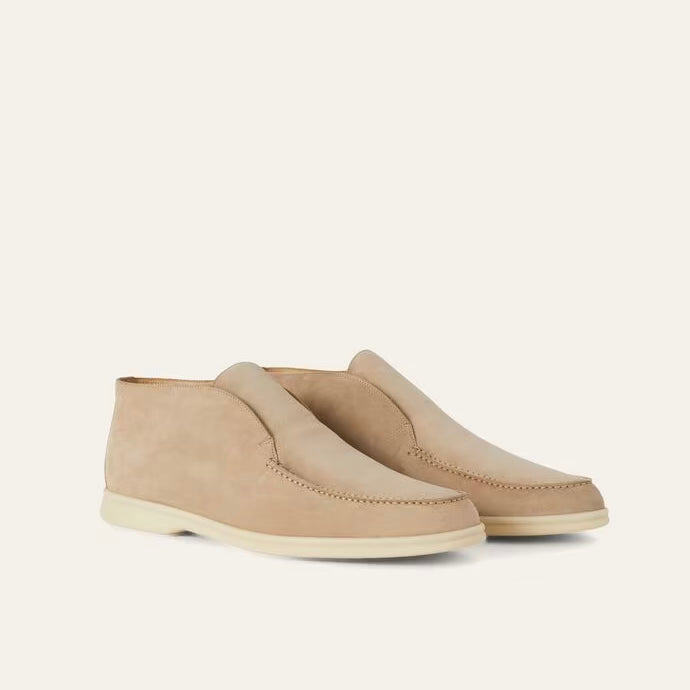 Open Walk Chukka Boots
