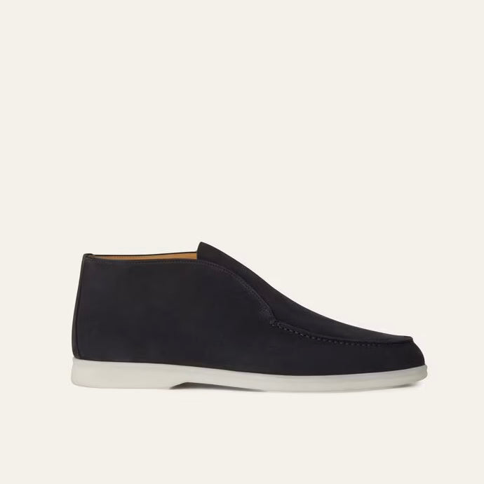 Open Walk Chukka Boots