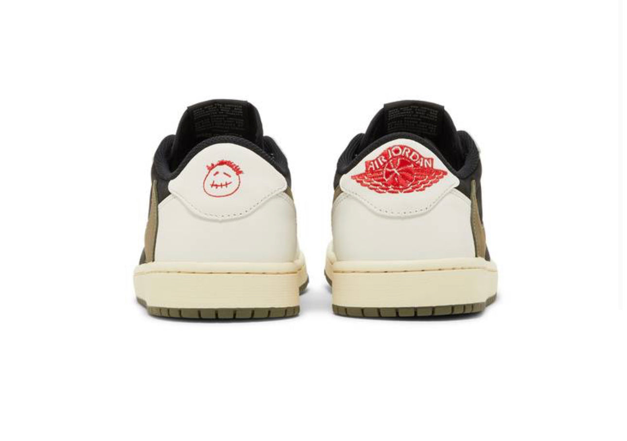 Travis Scott x Wmns Air Jordan 1Retro Low OG &