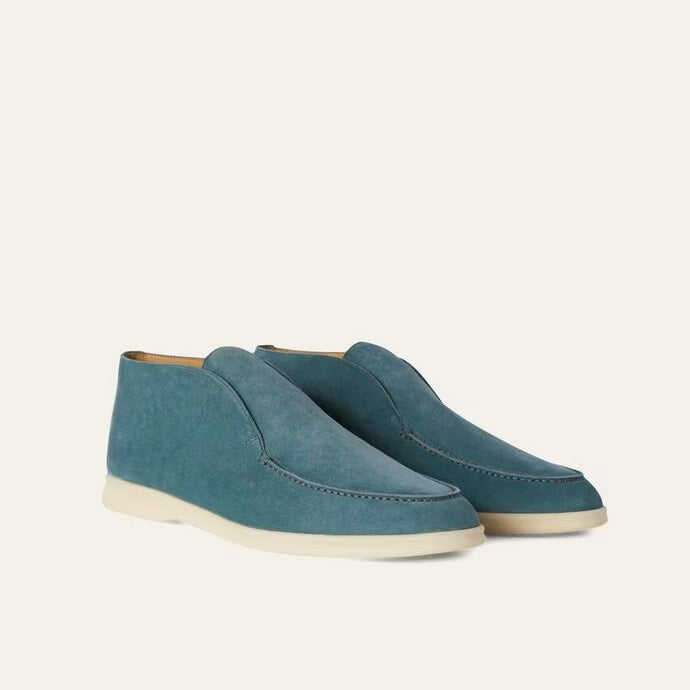 Open Walk Chukka Boots