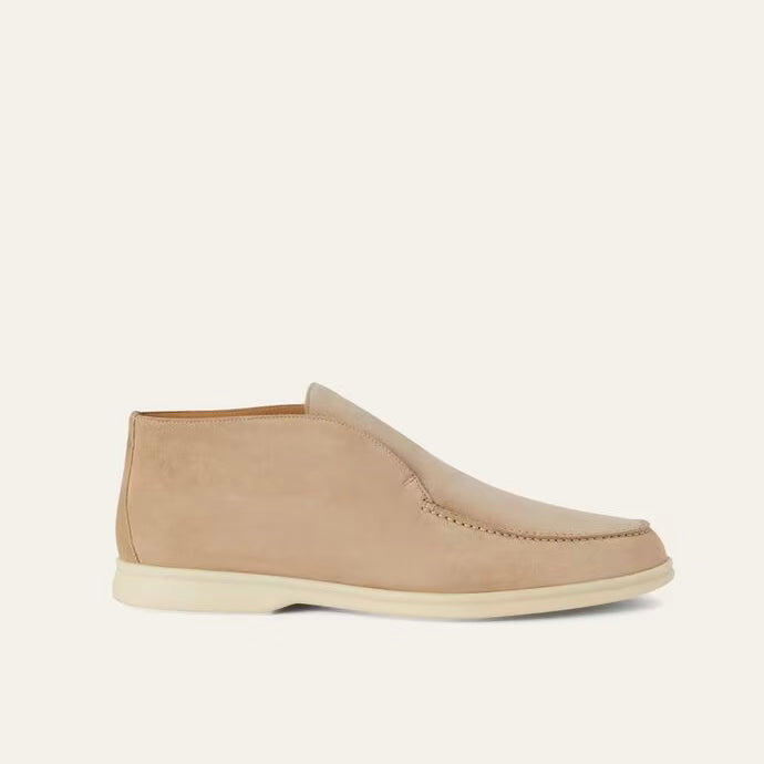 Open Walk Chukka Boots