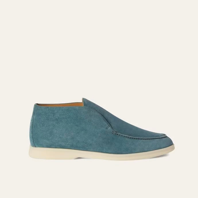 Open Walk Chukka Boots