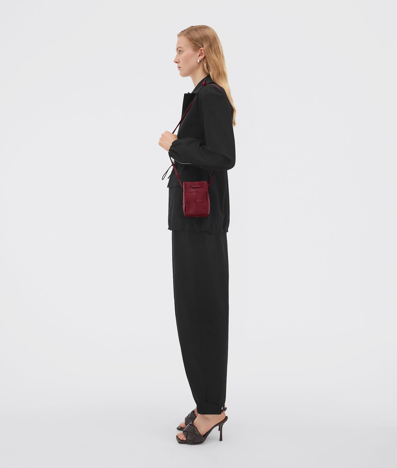 Mini Cassette Bucket Bag “Bordeaux”