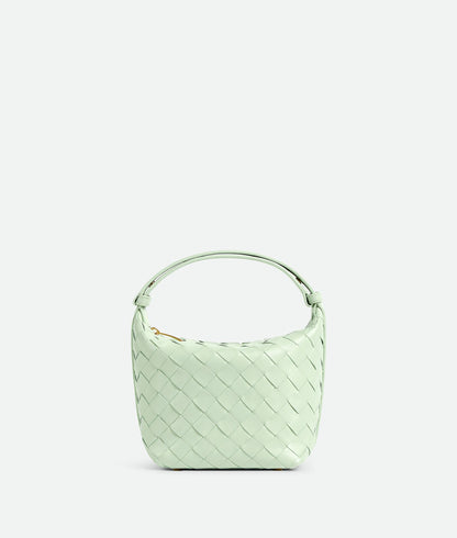 Candy Wallace “Fresh mint”