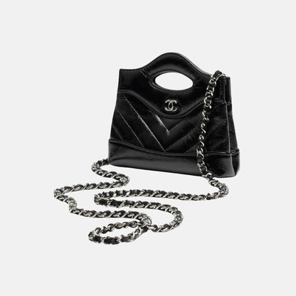 Clutch With Chain Shiny Lambskin Ruthenium Metal