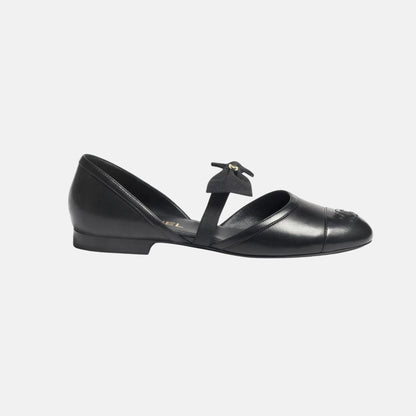 Mary Janes in Black