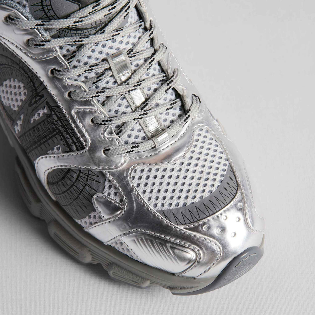 Chrono Sneaker Trainers