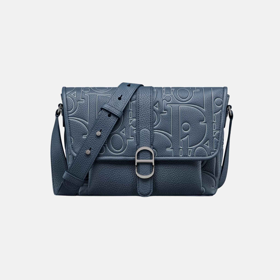 Medium Daily Messenger Bag With Flap in Grained Calfskin