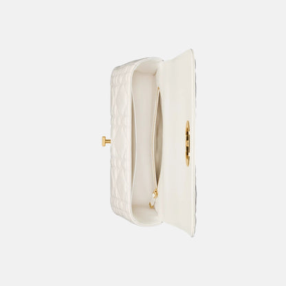 Medium Soft Caro Bag In Macrocannage Lambskin