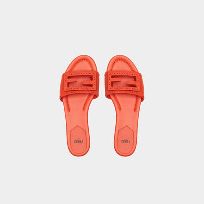 Baguette Leather Slides With Macro Selleria Topstitches