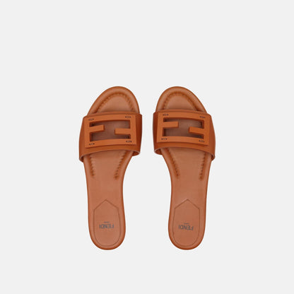 Baguette Slides In Leather