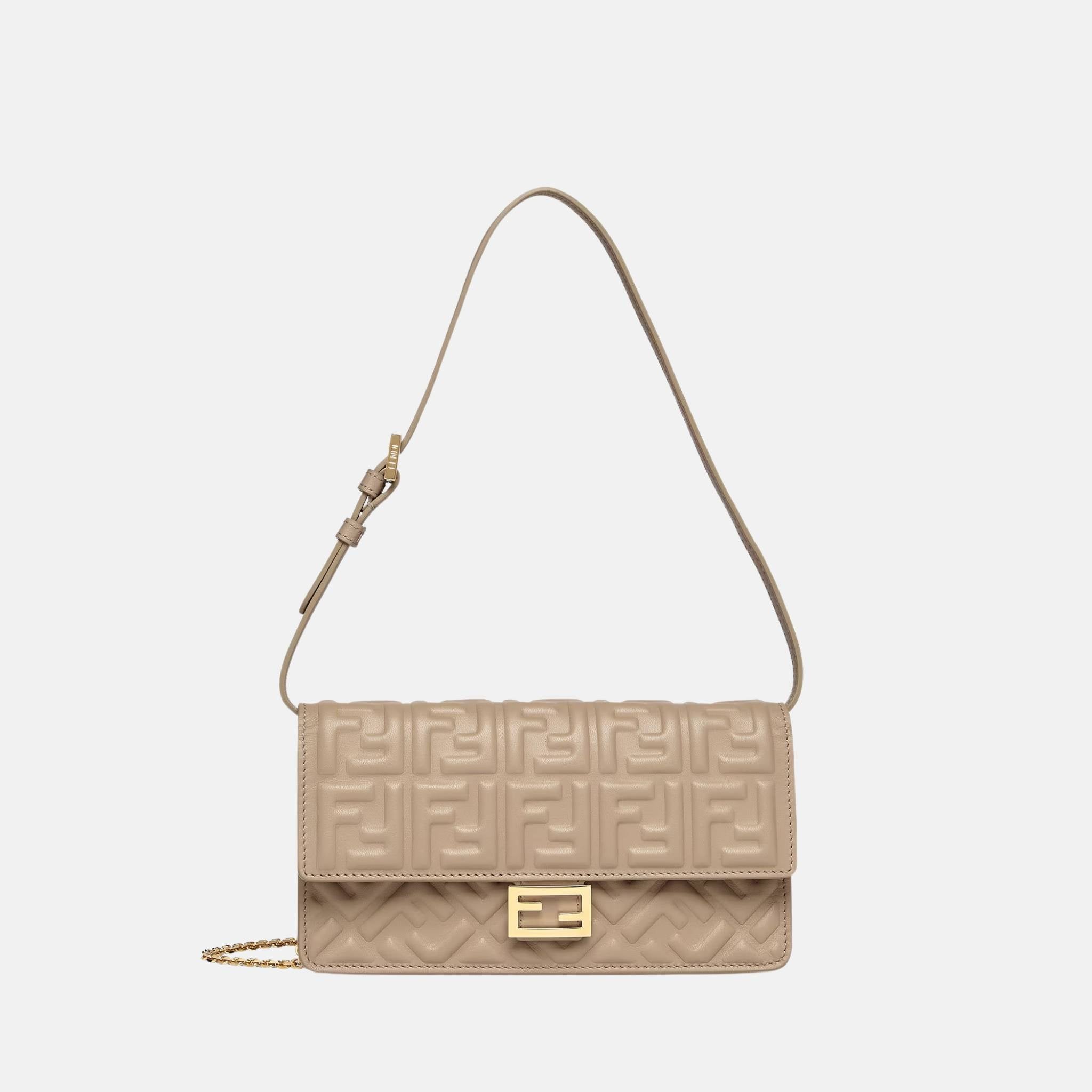 Wallet On Chain Baguette In Leather