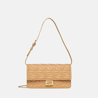Wallet On Chain Baguette In Leather