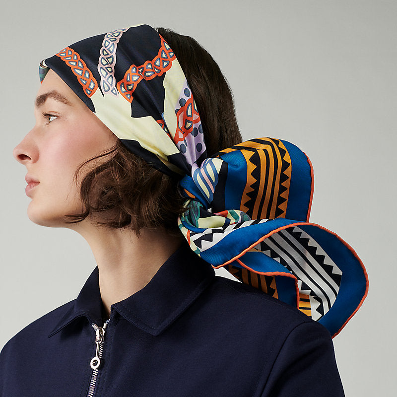 Fantaisie d Etriers scarf 90