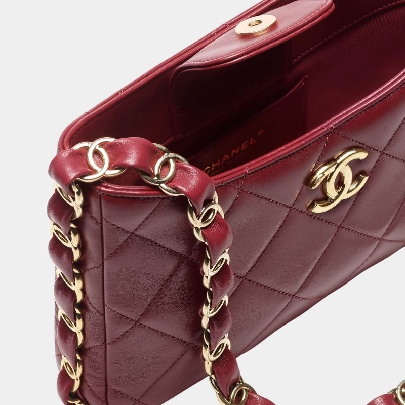 Hobo Handbag Fall-Winter 2024/25