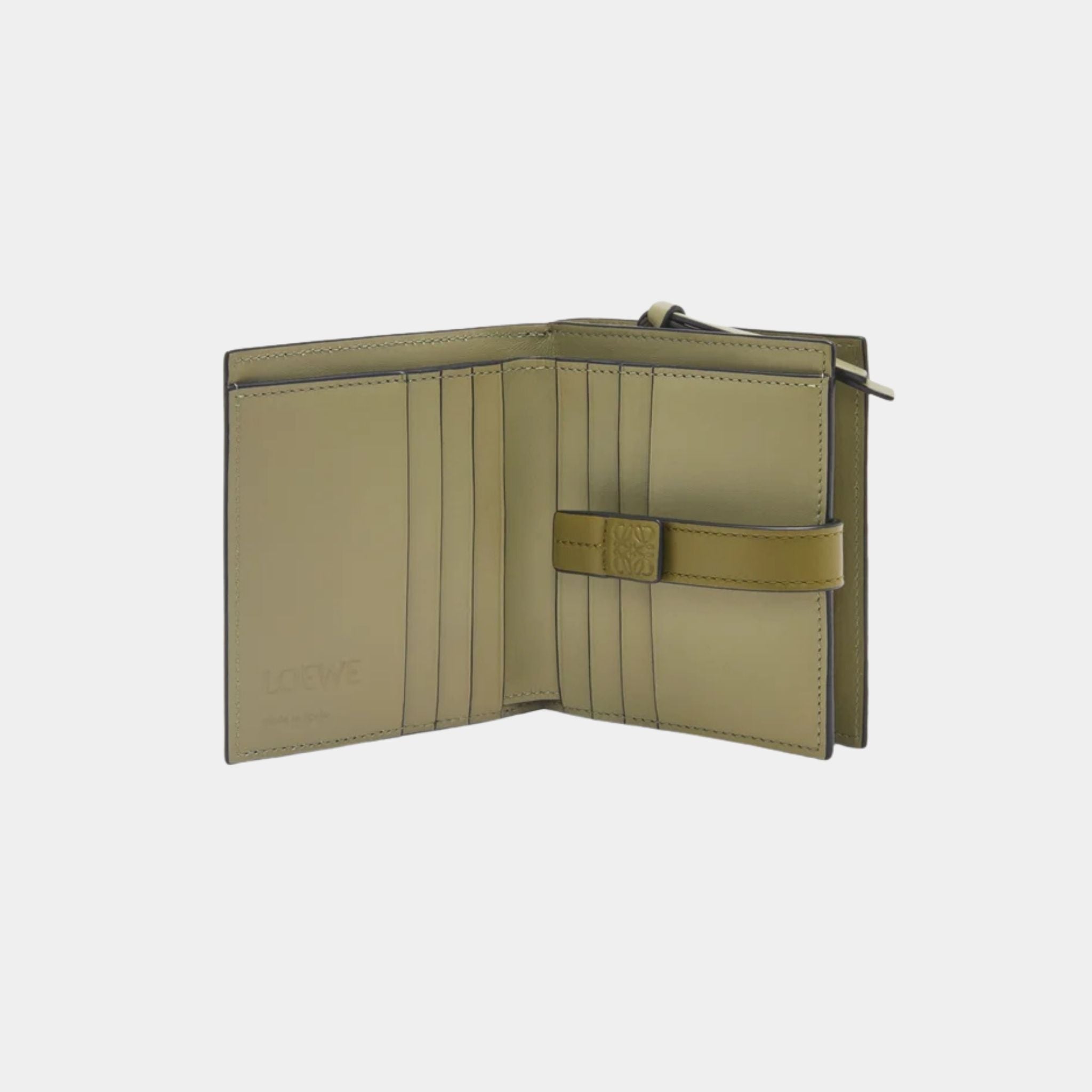 Compact Zip Wallet In Soft Grained Calfskin