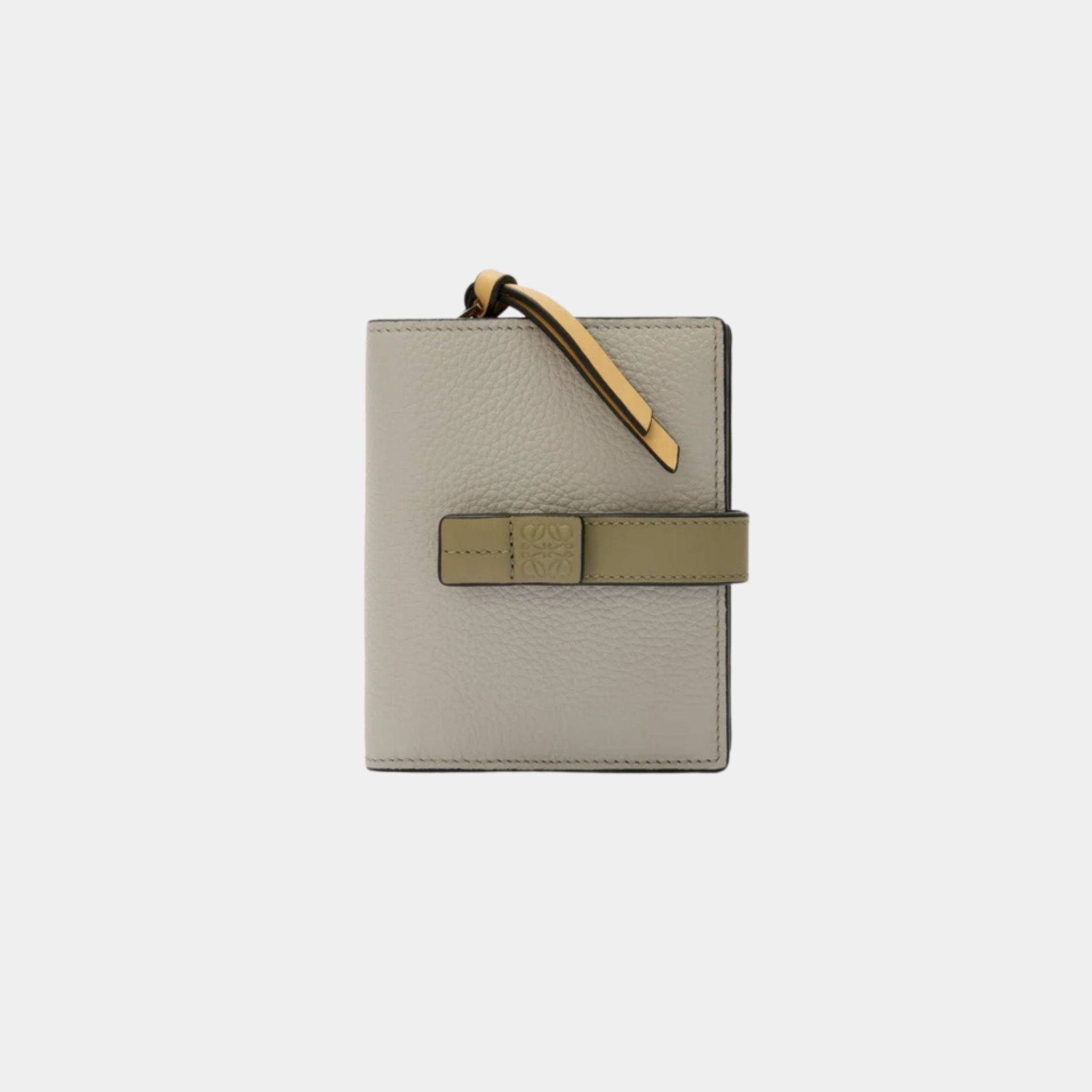 Compact Zip Wallet In Soft Grained Calfskin