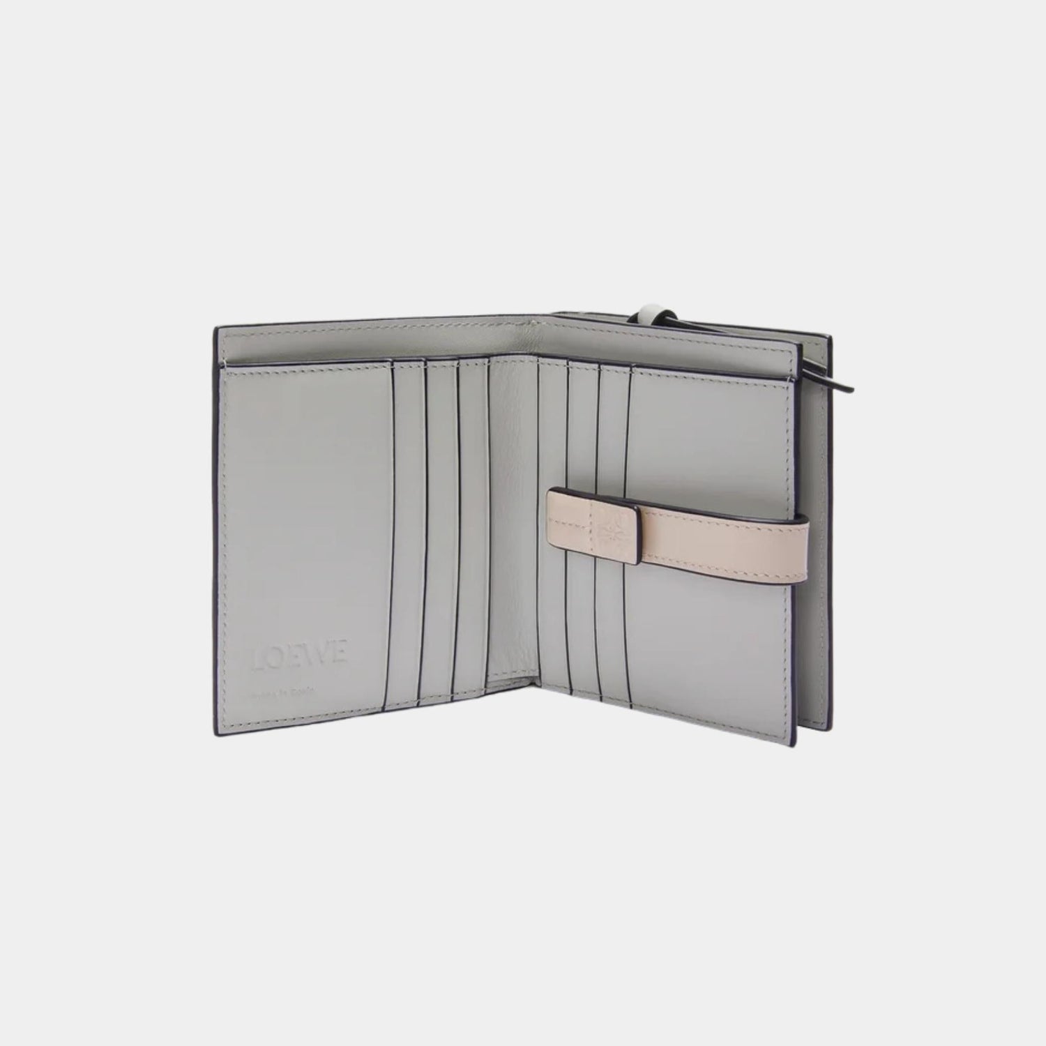 Compact Zip Wallet In Soft Grained Calfskin