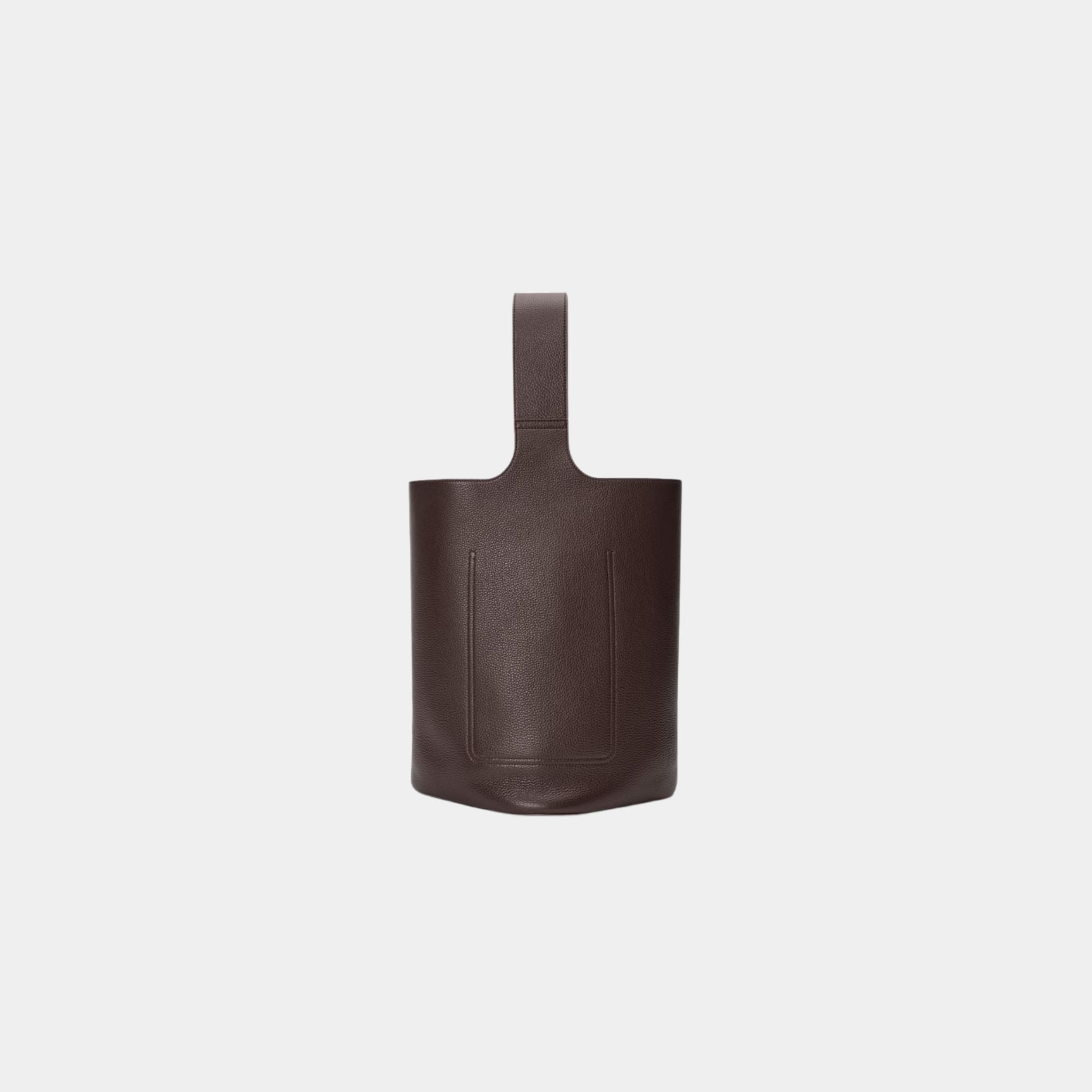 Large Pebble Bucket In Supple Grained Calfskin