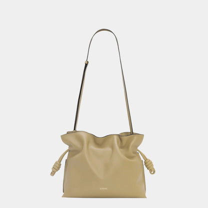 Medium-sized Flamenco Clutch Nappa Calf Leather