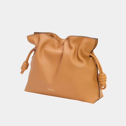 Medium-sized Flamenco Clutch Nappa Calf Leather