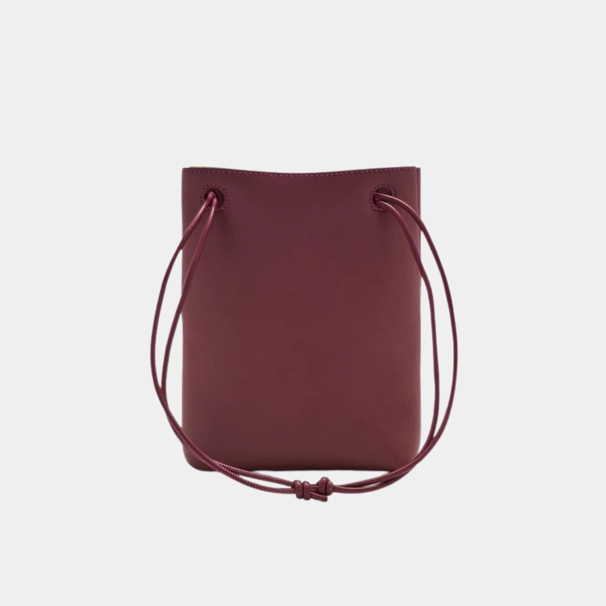 Pebble Pochette in Smooth Calfskin